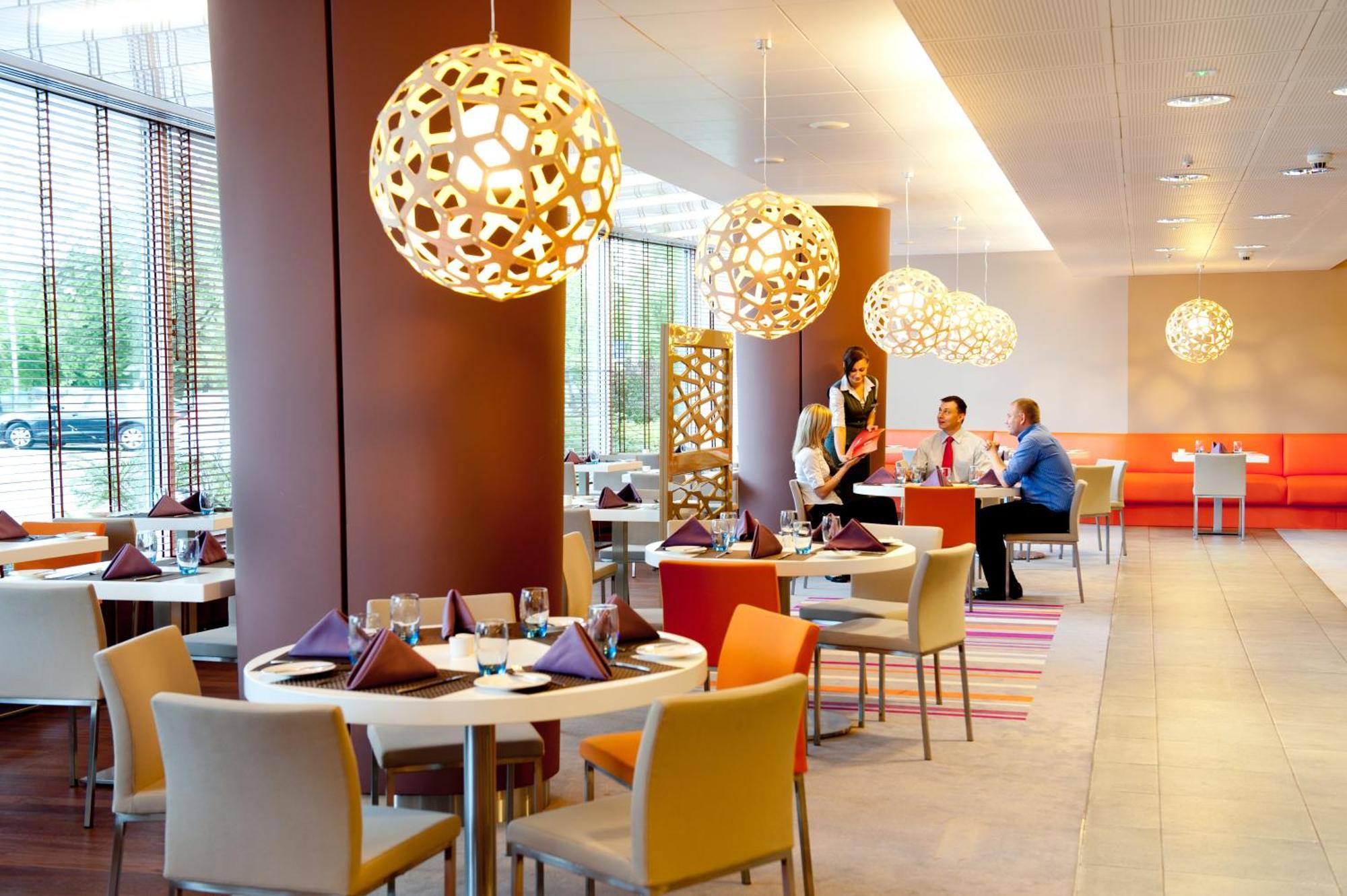 Novotel Warszawa Airport Extérieur photo