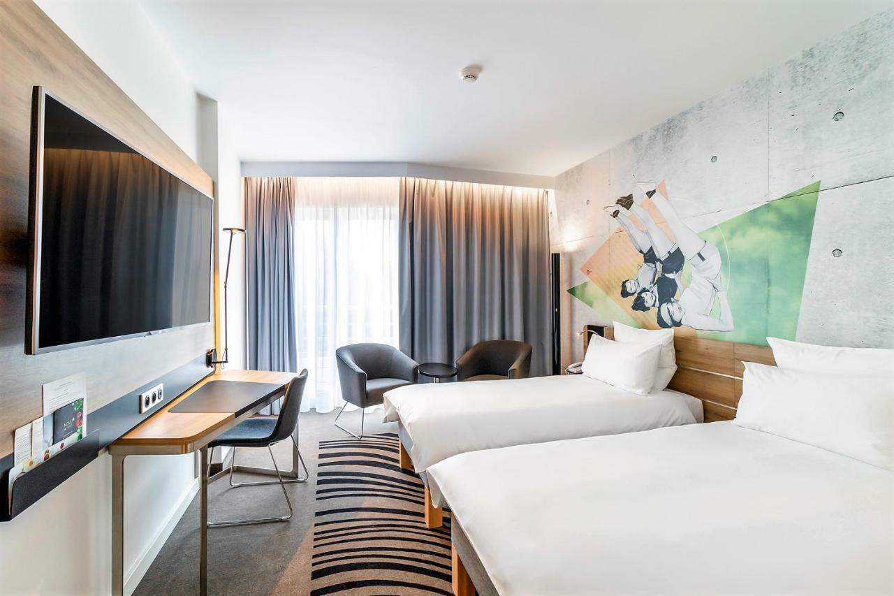 Novotel Warszawa Airport Extérieur photo
